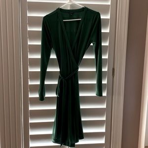 Ann Taylor Green long sleeve wrap dress